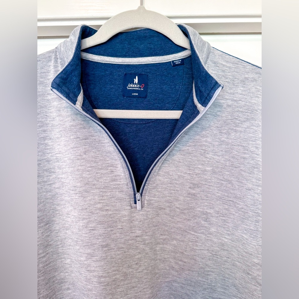 Johnnie-O Hank’s “Lightweight Scully” 1/4 Zip Pullover in Light Gray Size L